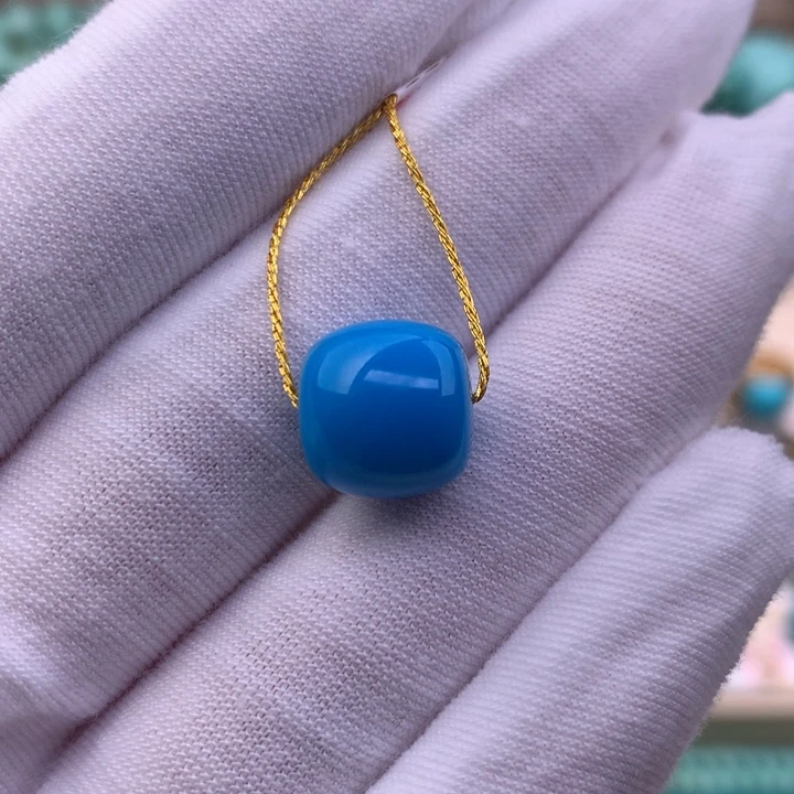 绿松石未镶嵌珠宝奇石11.5*10.8