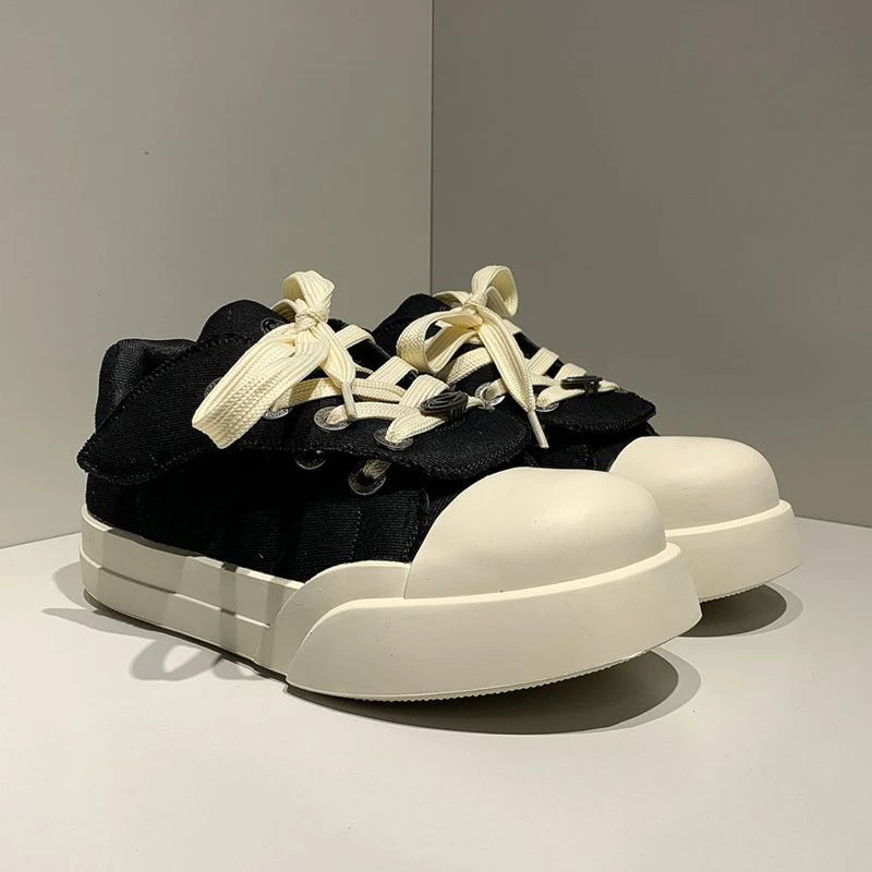 2025春季新款【小飞侠】大头帆布鞋男女厚底丑萌黑白情侣休闲板鞋