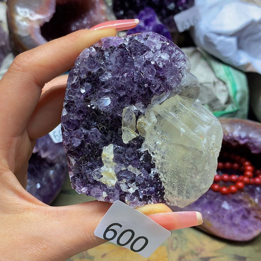 紫晶大型摆件（非配饰）未镶嵌