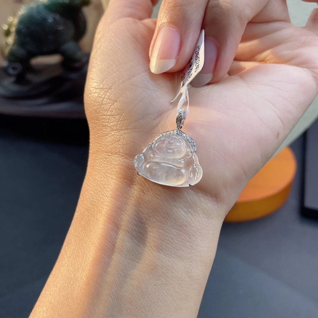 【闪购商品】翡翠颈饰18K金镶嵌46号 白冰