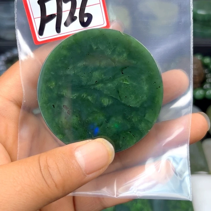 和田玉未镶嵌珠宝半成品