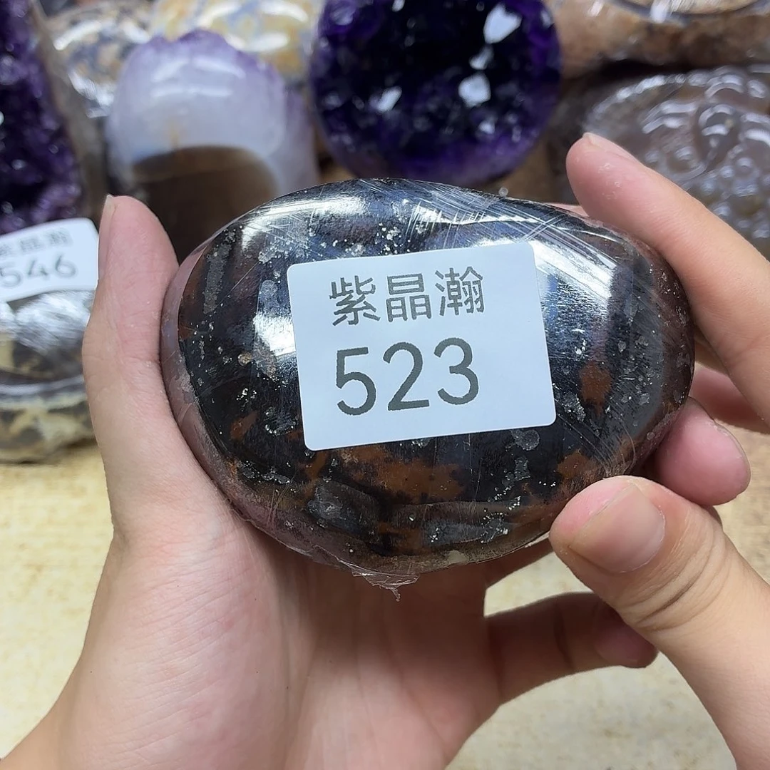香***儿未镶嵌水晶大型摆件（非配饰）