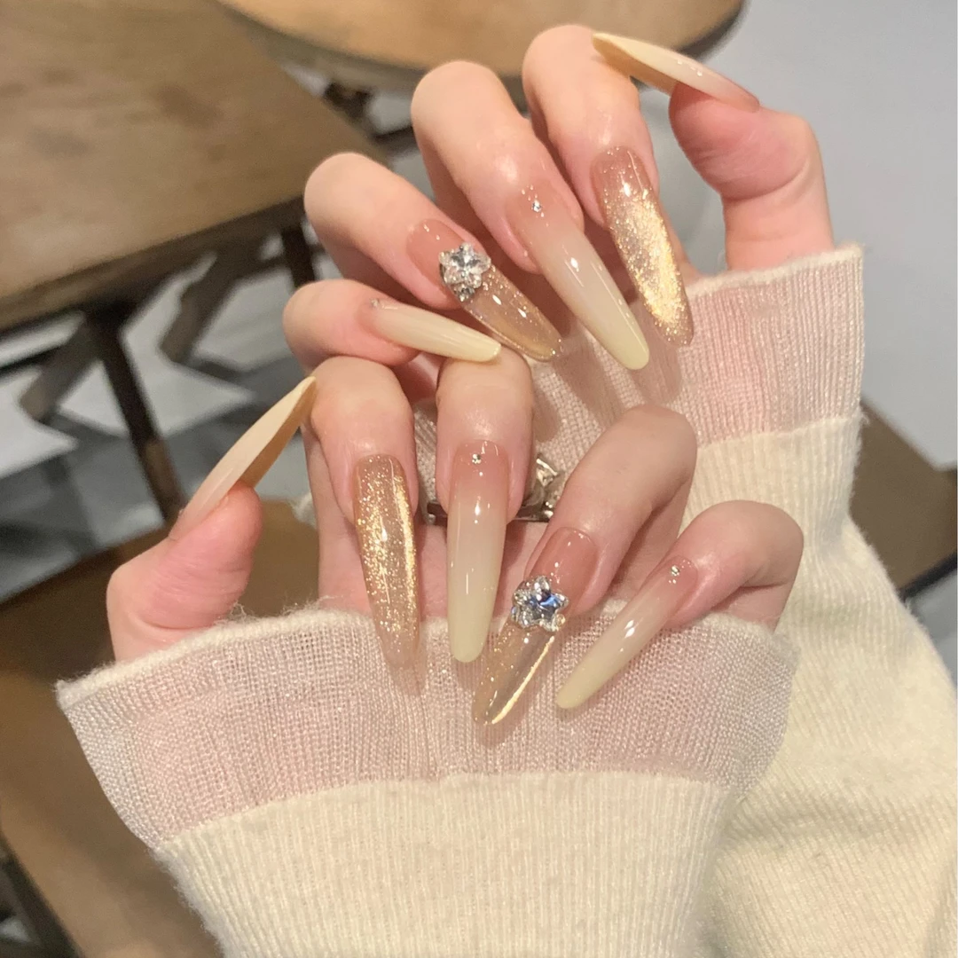「奶黄包」Meil Nail 纯手工穿戴甲可拆卸ML6721