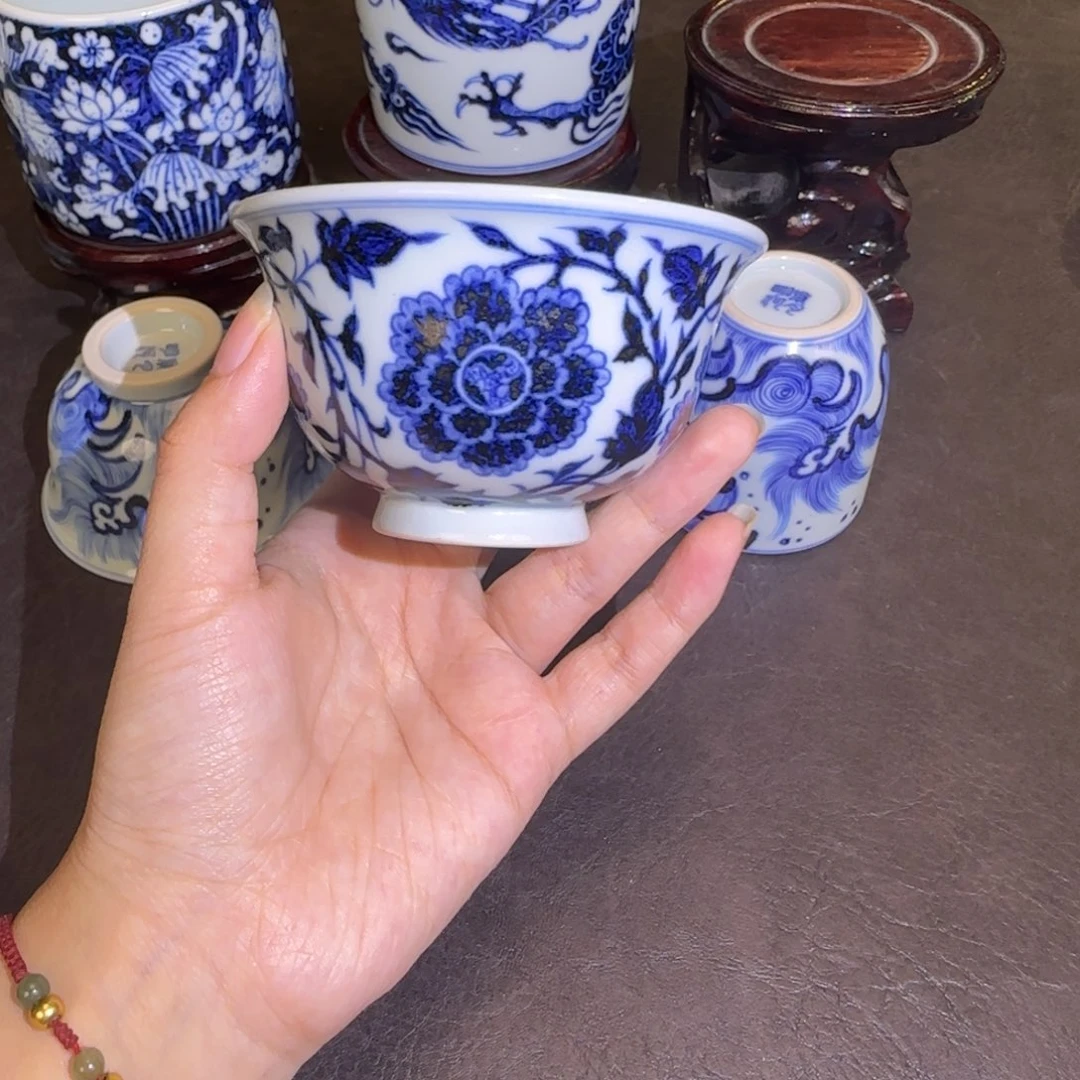 素月明河压手牡丹