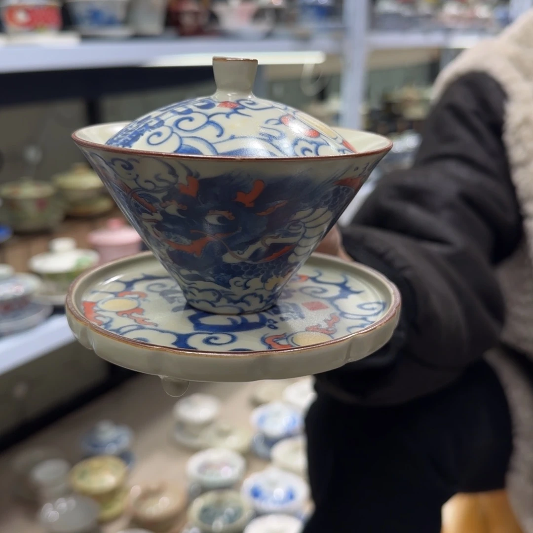 高温下的高温天气使人