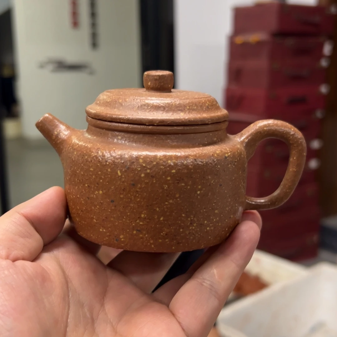 茶壶紫砂原矿紫砂手工制作