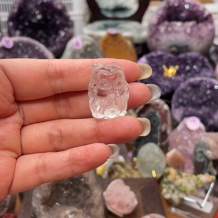 未镶嵌水晶大型摆件（非配饰）