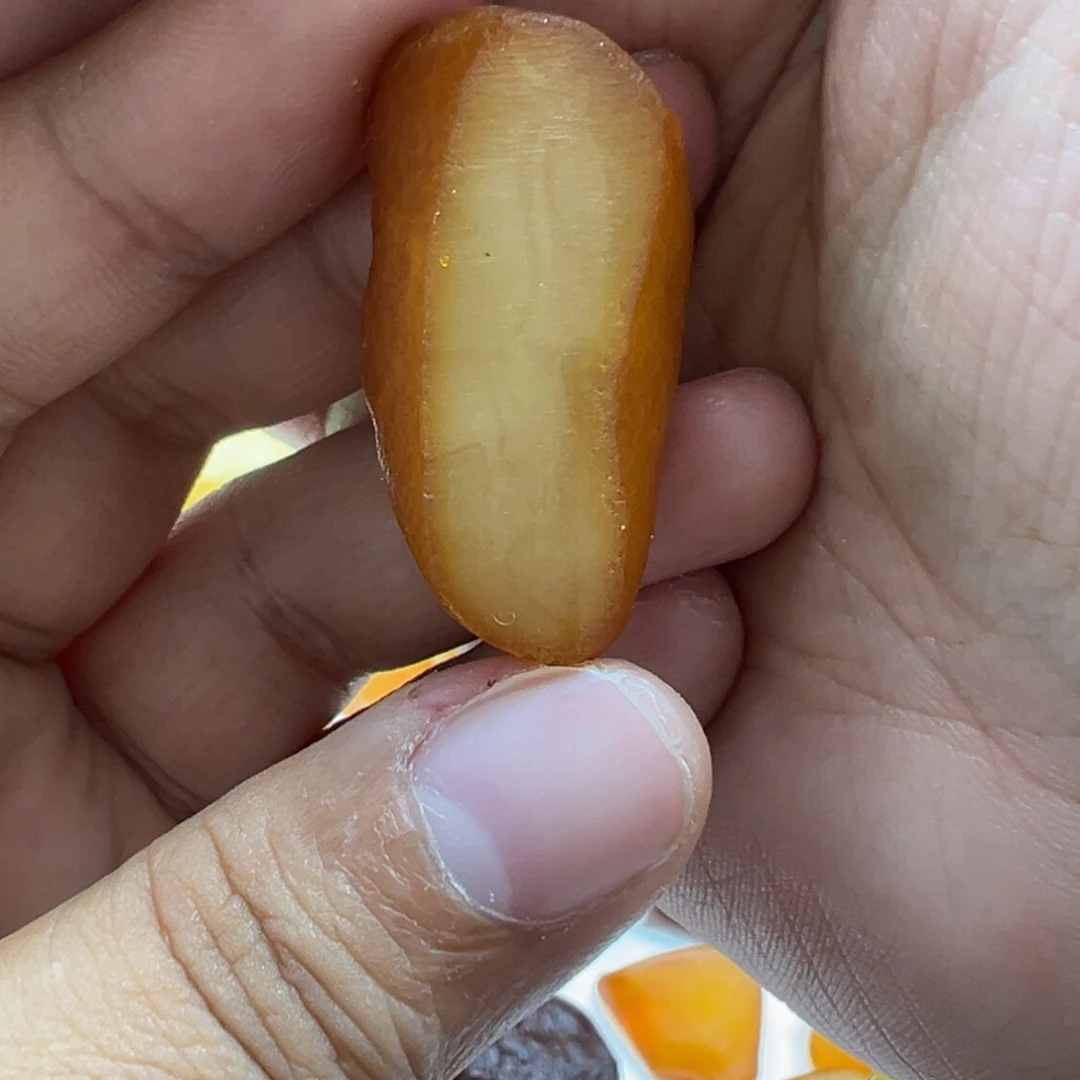 锦****定制琥珀蜜蜡定制