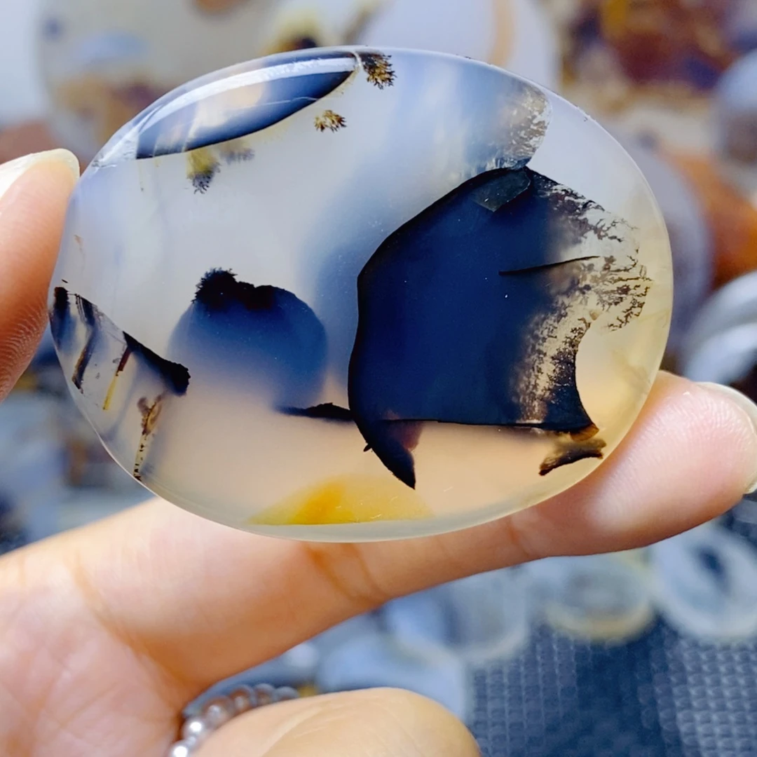 玛瑙/玉髓未镶嵌珠宝奇石