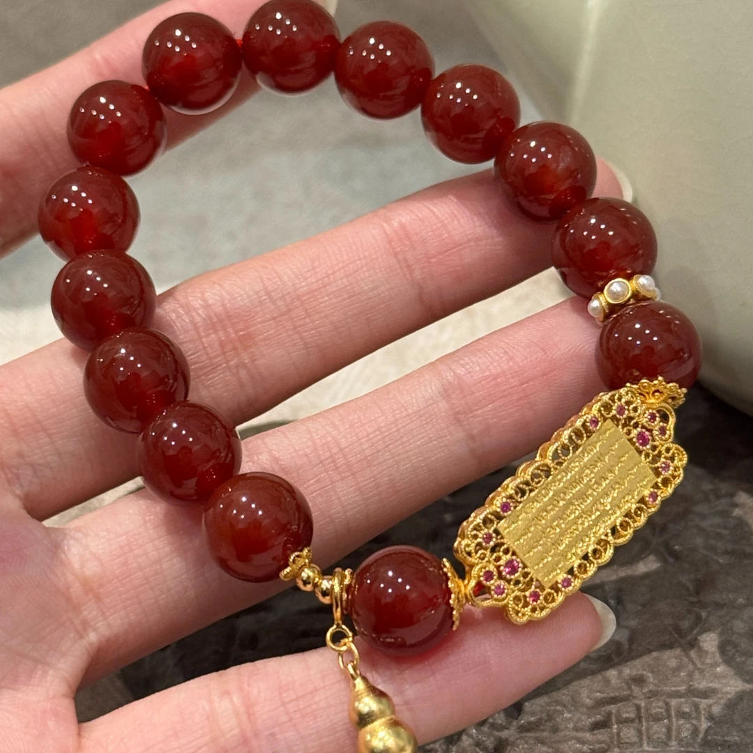 S09993<非晚>S925银红玛瑙圆珠金色蕾丝五条经经手牌葫芦吊坠手串