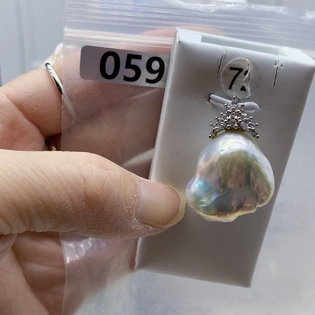 颈饰合金淡水珍珠