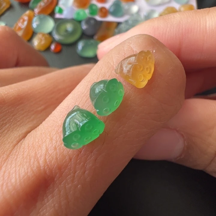 定制翡翠未镶嵌福利