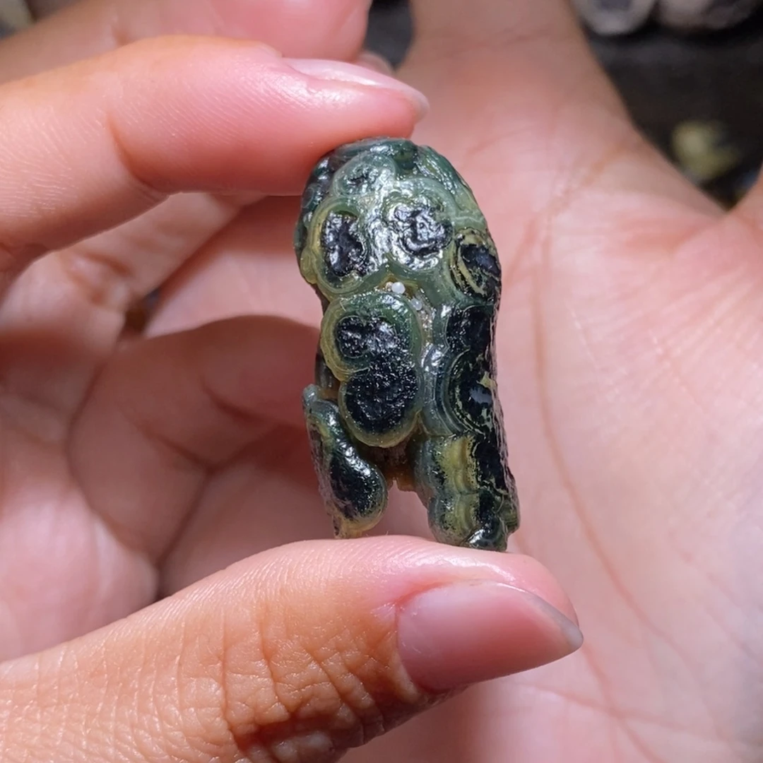 玛瑙/玉髓未镶嵌珠宝半成品