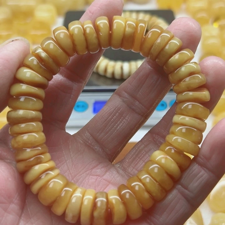 琥珀（矿物珀）未镶嵌裸石