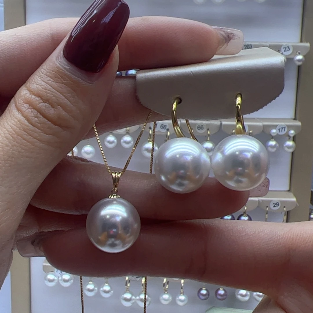 淡水珍珠吊坠(赠链)18K金镶嵌