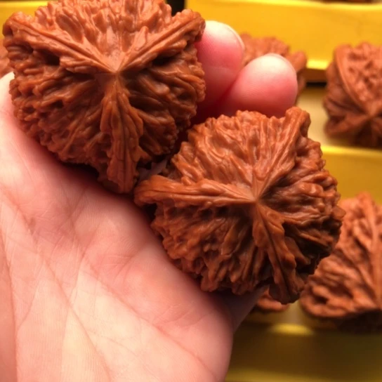 文玩核桃吊坠核桃
