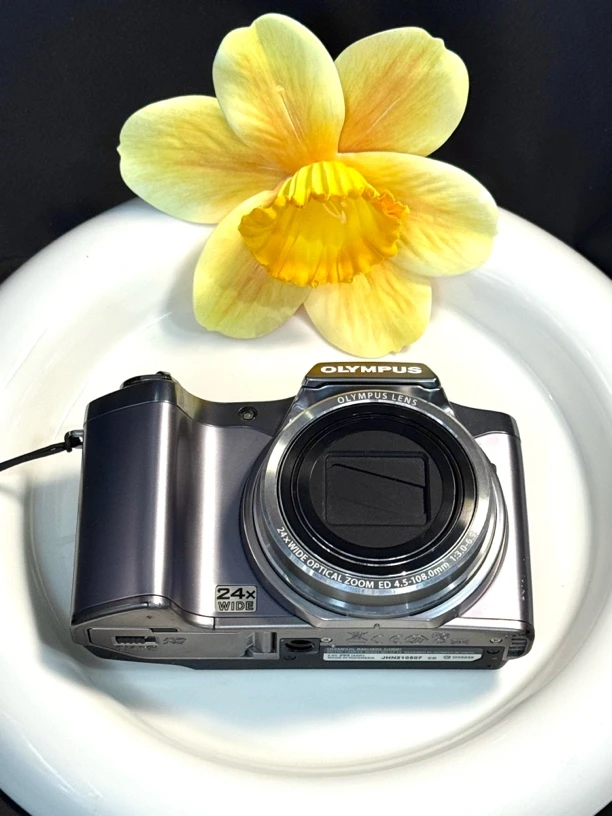 9新 Olympus/奥林巴斯 奥林巴斯sz14 24倍 拍月亮演唱会 No退No换