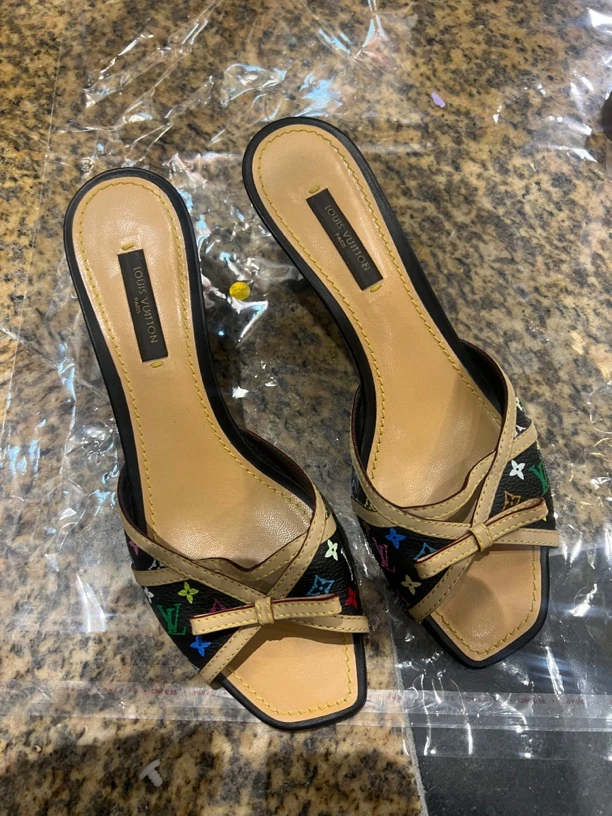 95新 LouisVuitton/路易威登 lv黑三彩小猫跟
