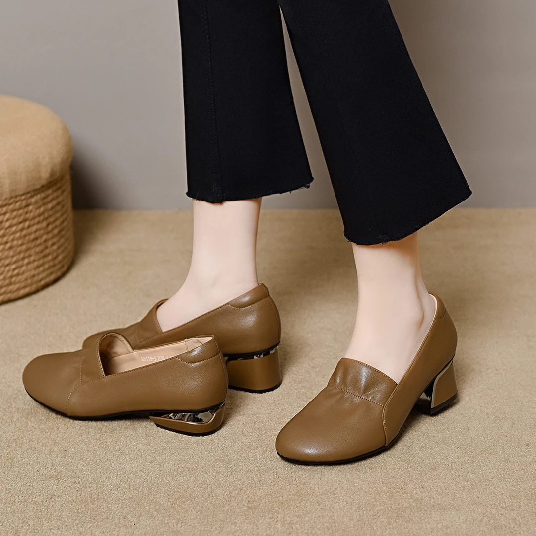 2025新款春秋季粗跟单鞋女中跟时尚鞋妈妈女鞋秋款圆头软皮高跟鞋