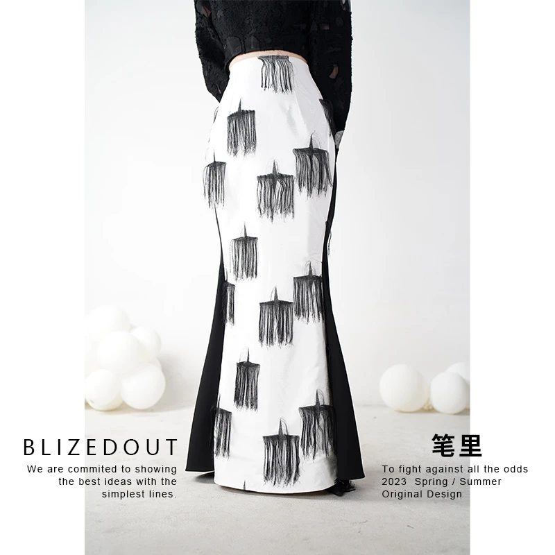 笔里【BLIZEDOUT】独立设计3081202白色立体复古小众修身鱼尾半身裙