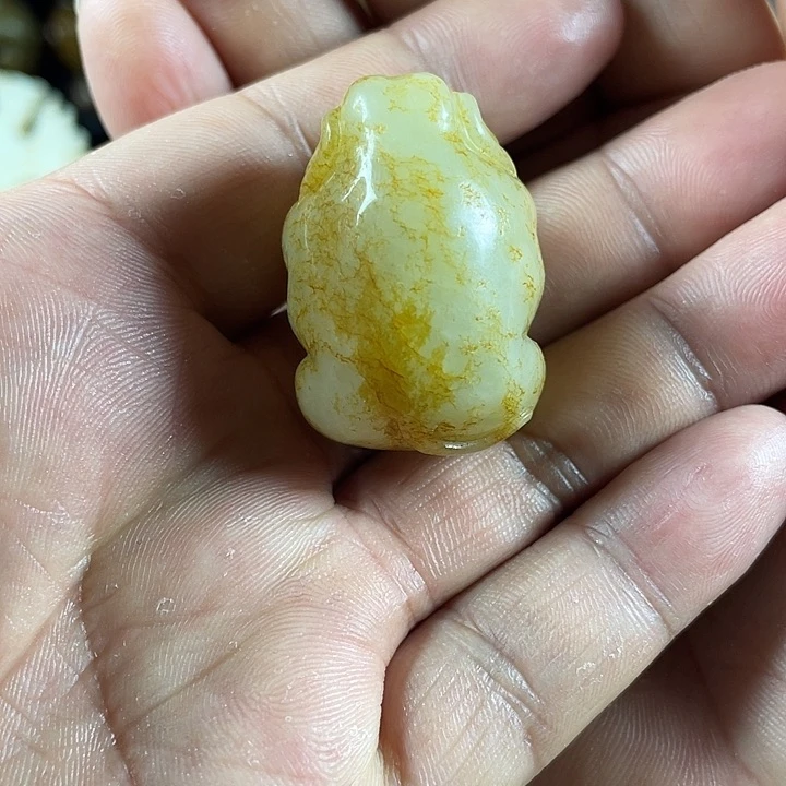 和田玉（糖玉）未镶嵌挂件姚*立