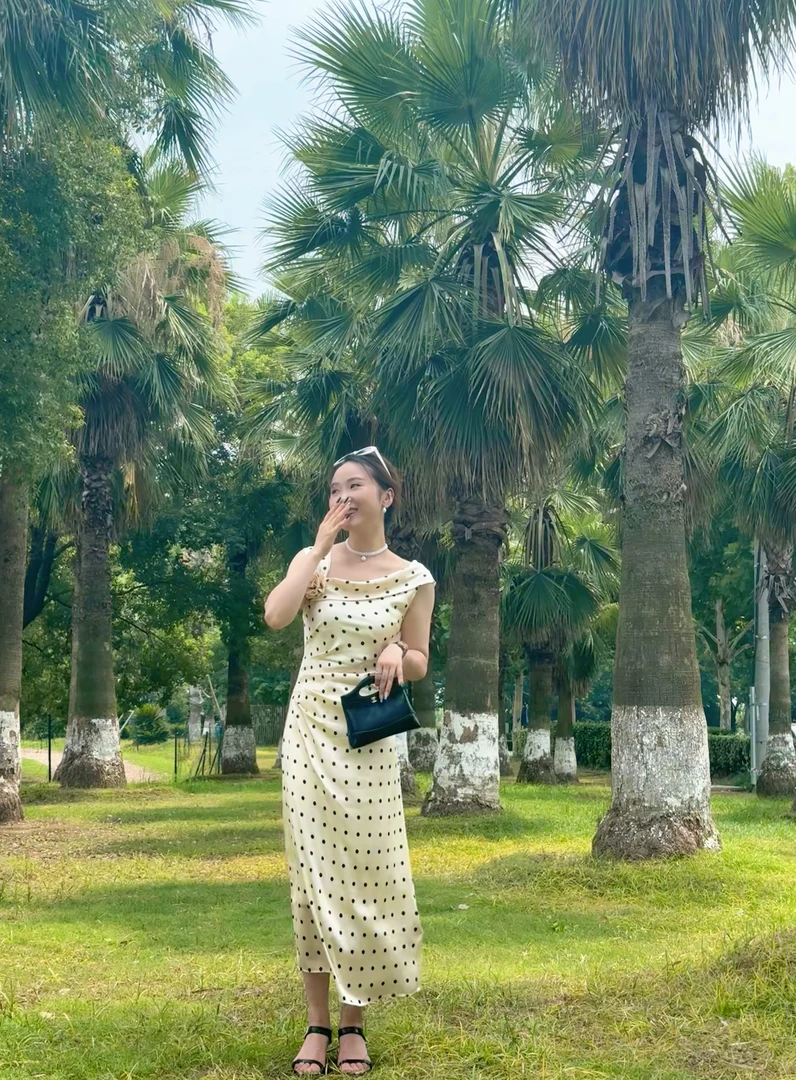 米约之季女装  主播叫到名字的宝去拍，记得备注号数