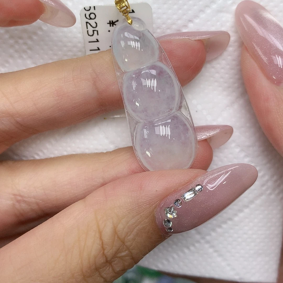 颈饰18K金镶嵌翡翠