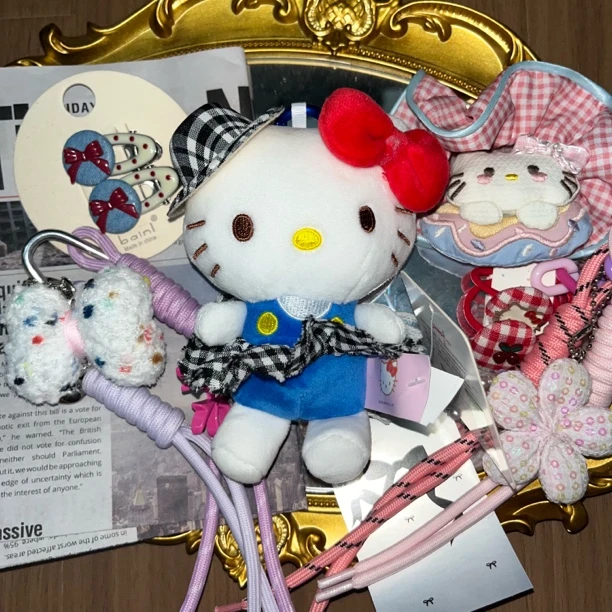 正品授权KT玩偶挂件