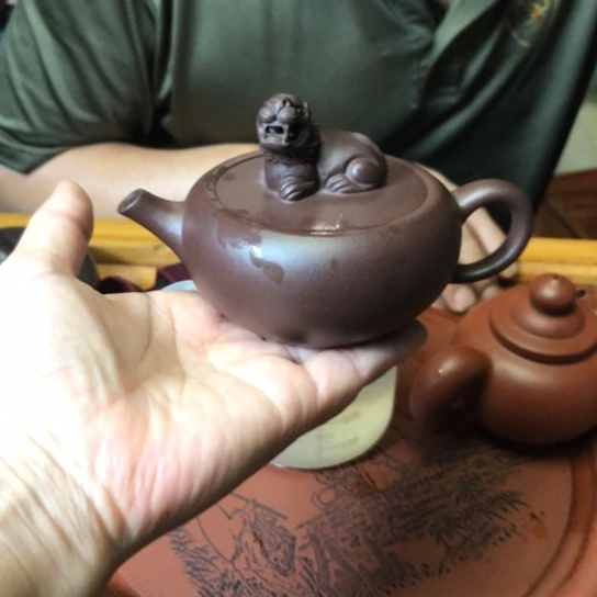 茶壶紫砂虎虎生威壶