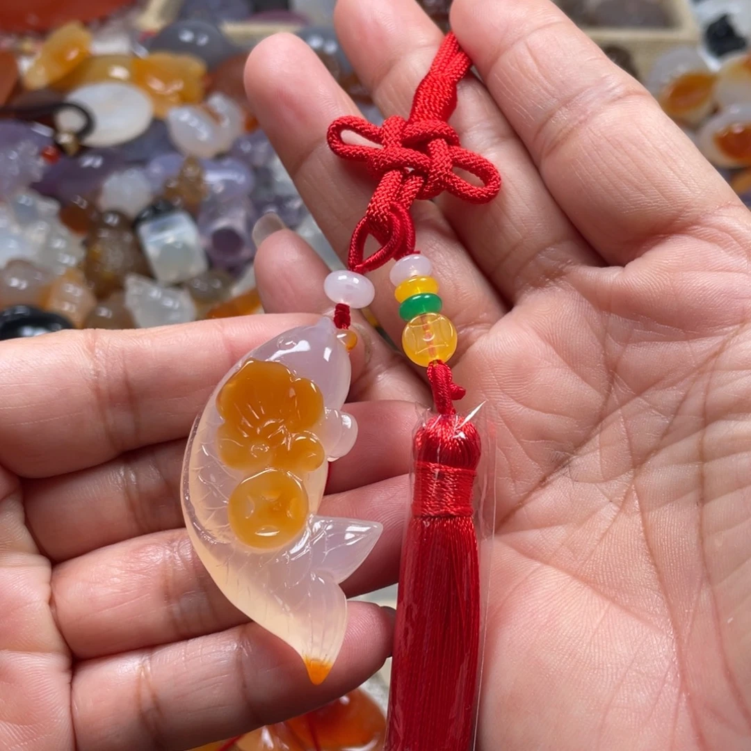 玛瑙/玉髓未镶嵌颈饰
