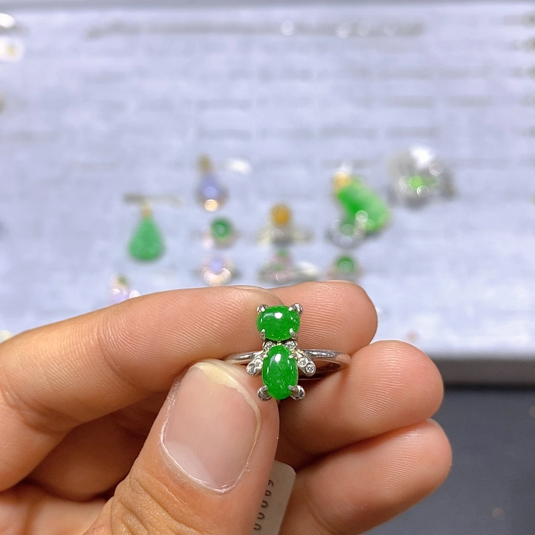 翡翠戒指银S925镶嵌31号