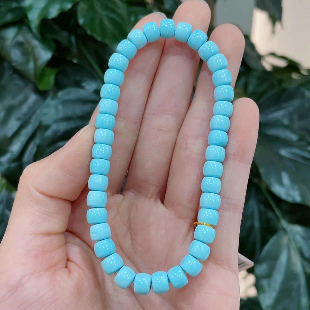 绿松石颈饰未镶嵌