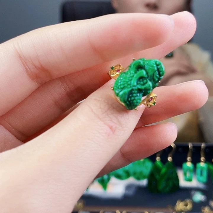 翡翠戒指银S925镶嵌饰品