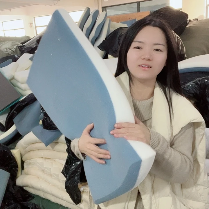 蓝白记忆棉枕头。40*70微瑕