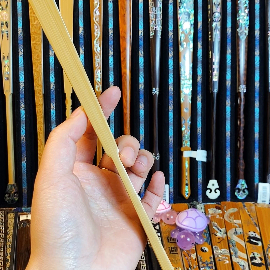 扇子扇子也要来点好运了呢