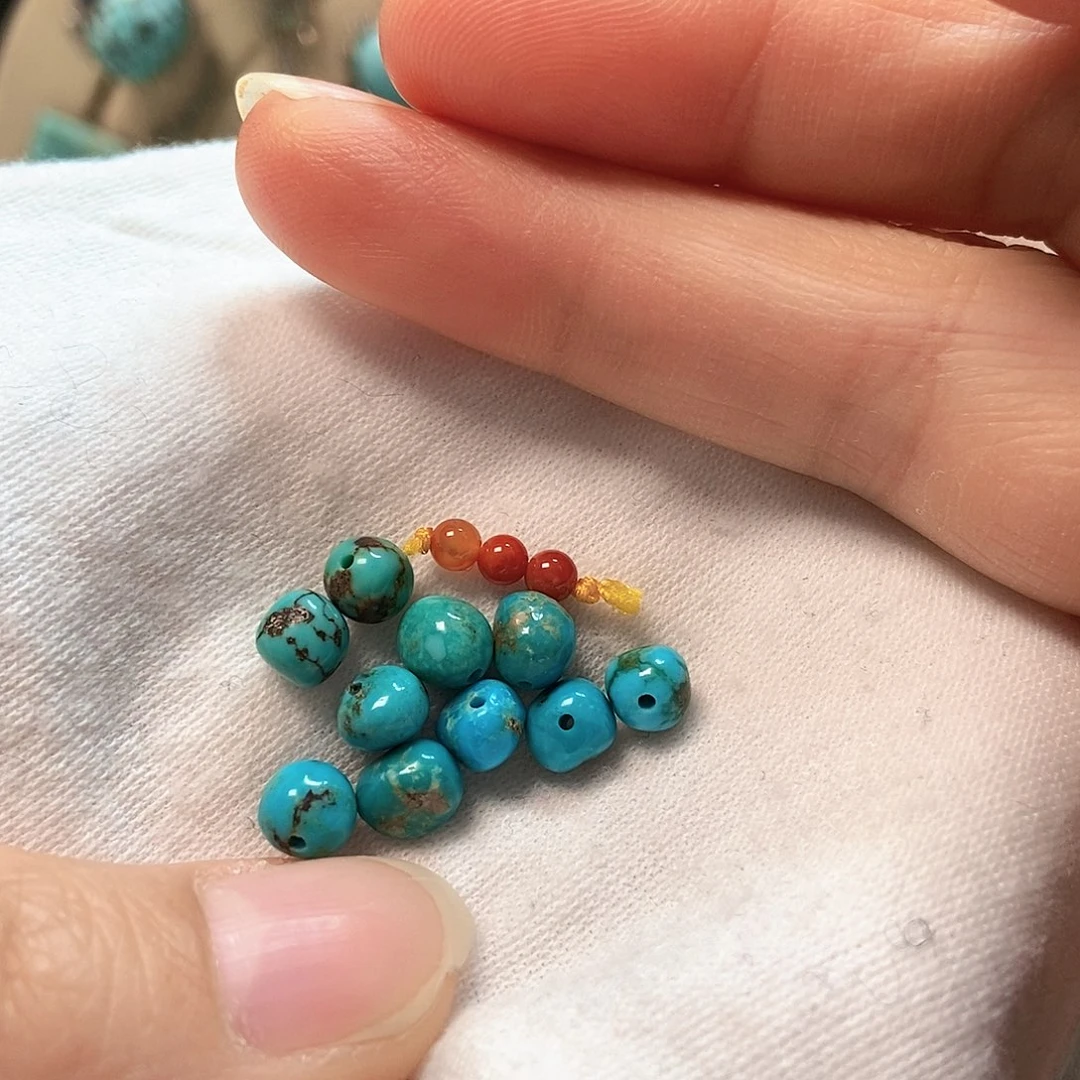 南红玛瑙未镶嵌珠宝奇石