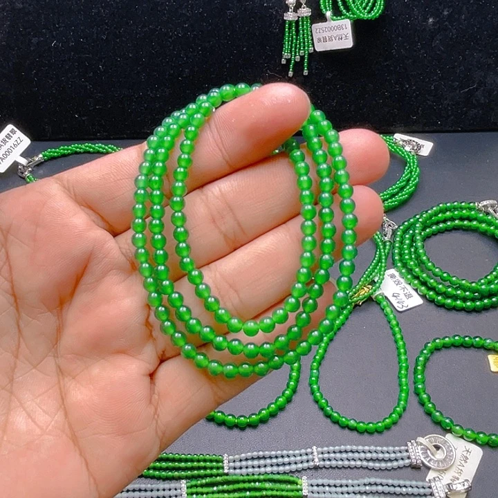 颈饰未镶嵌翡翠A货卡4