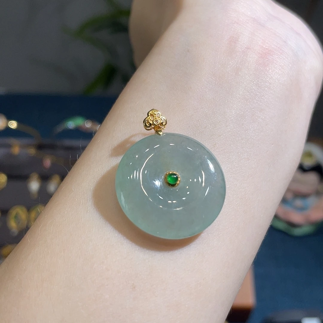 翡翠18K金镶嵌吊坠(不含链)冰晴平安扣