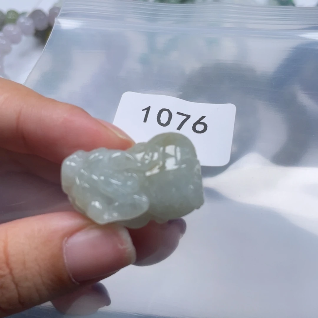 翡翠未镶嵌颈饰天然a货缅甸翡翠