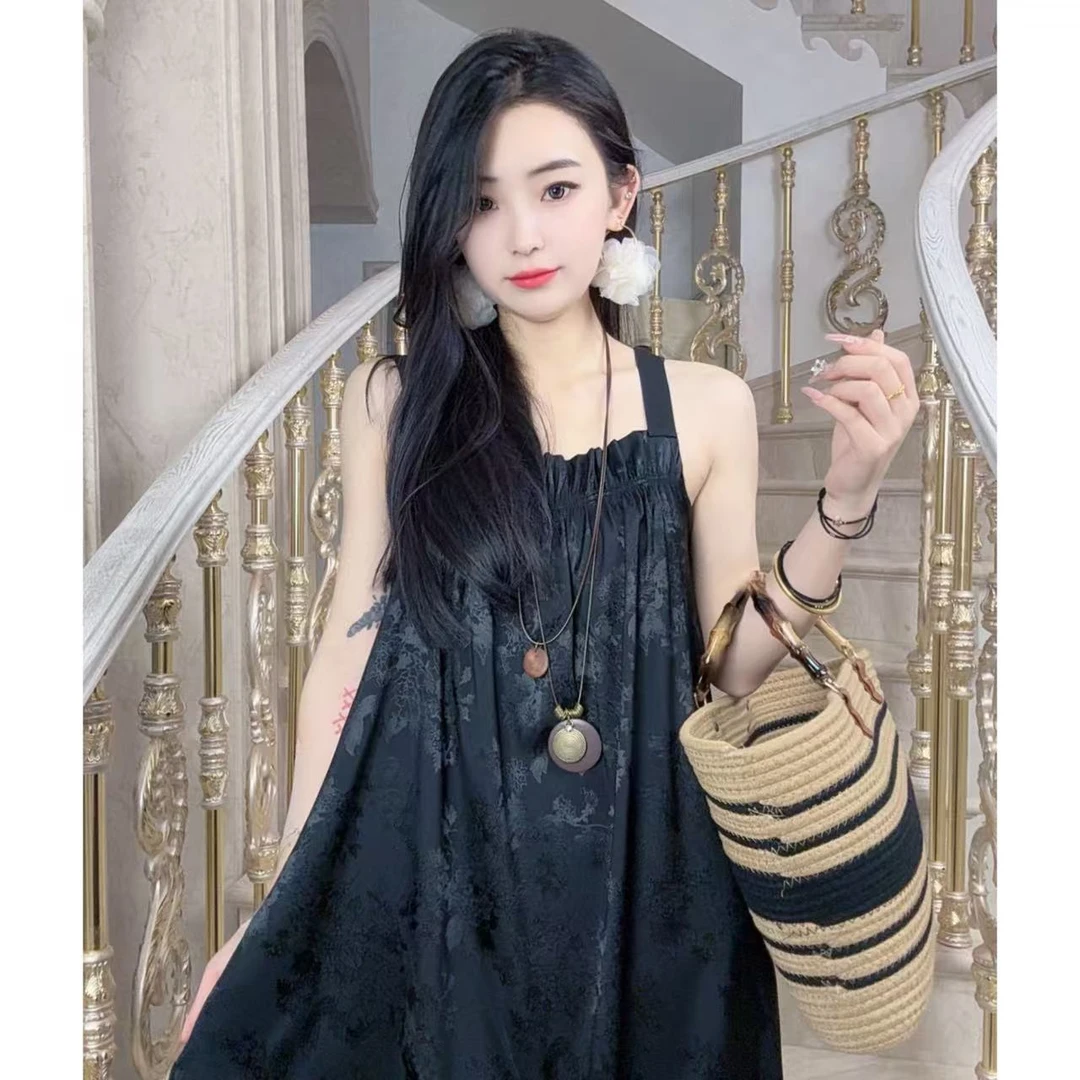 十一专属【神秘黑色】春夏新款百搭时尚大码连衣裙碎花女装