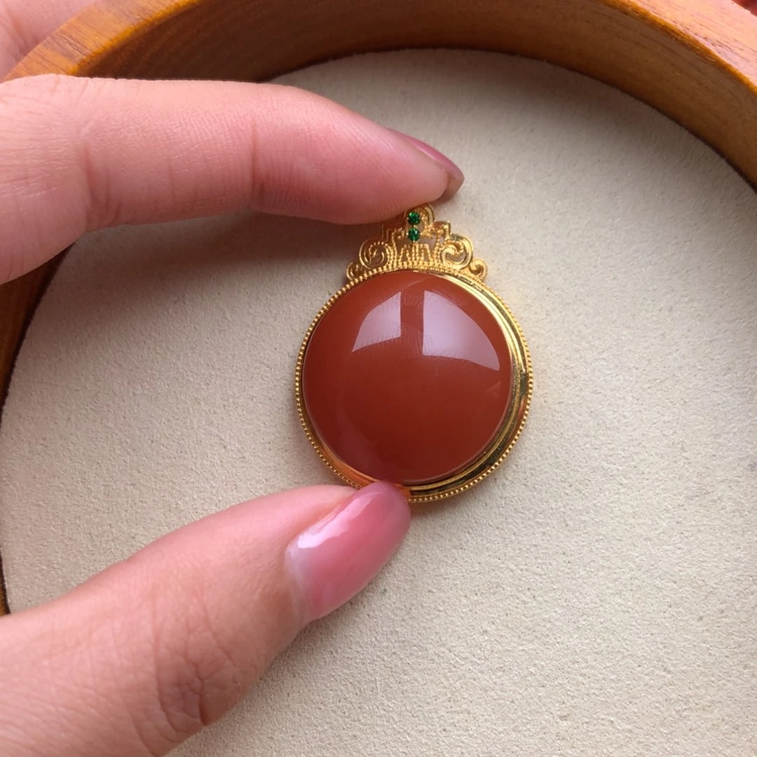 南红玛瑙18K金镶嵌保山天然原矿南红锦红蛋面
