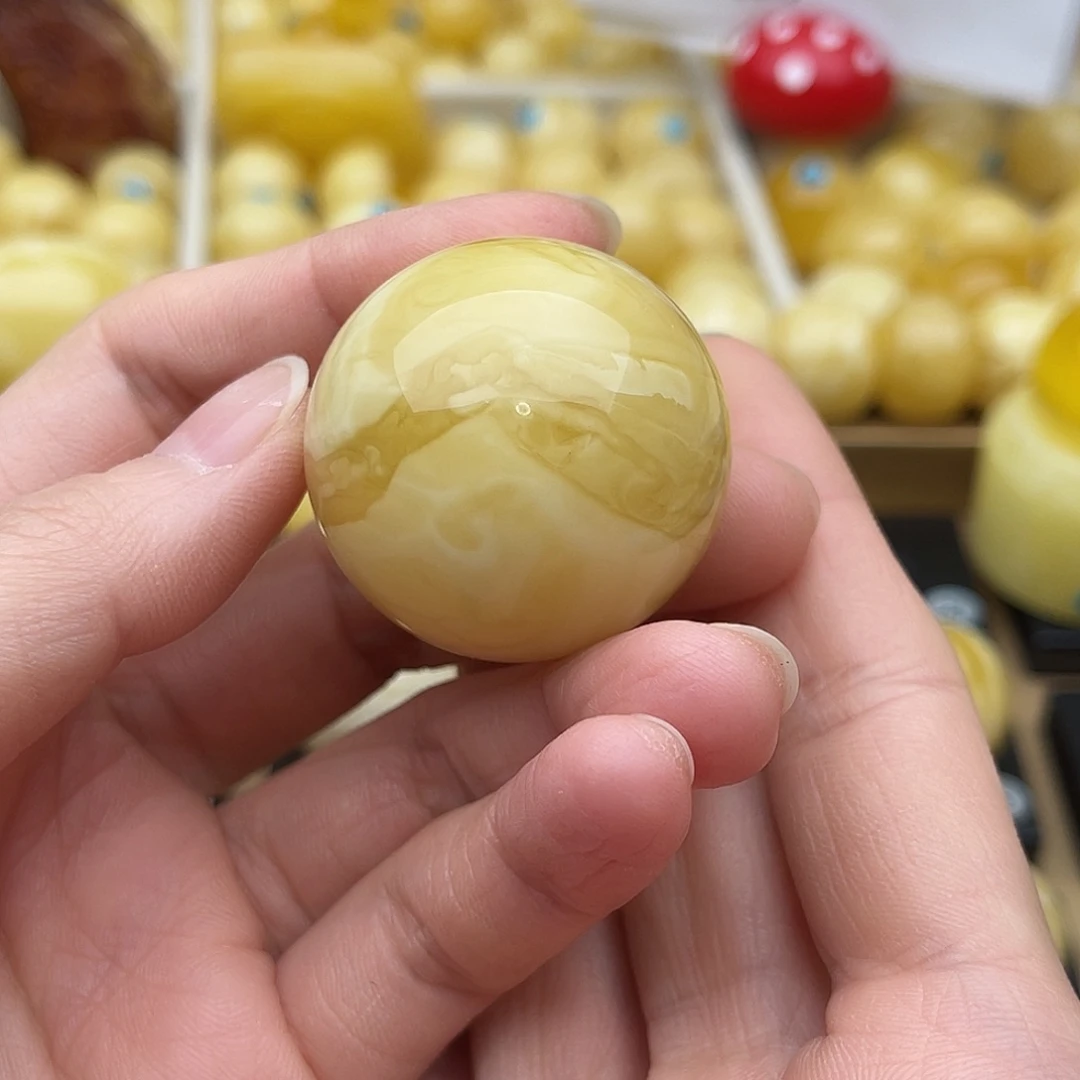 裸石琥珀未镶嵌稀*蜜蜡圆珠鸽