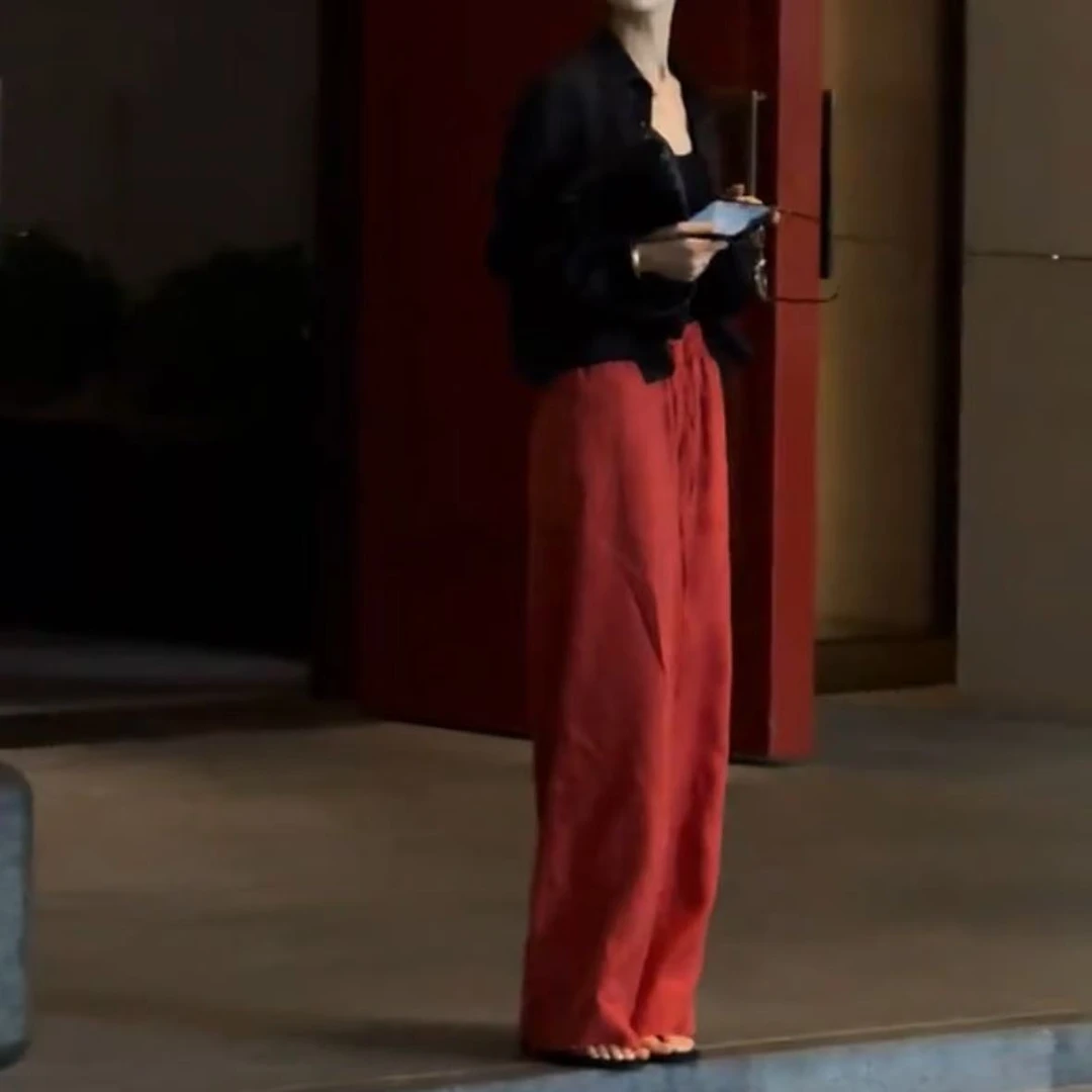 2025春夏新款时尚显瘦气质女士网红洋气两件套百搭款D6060