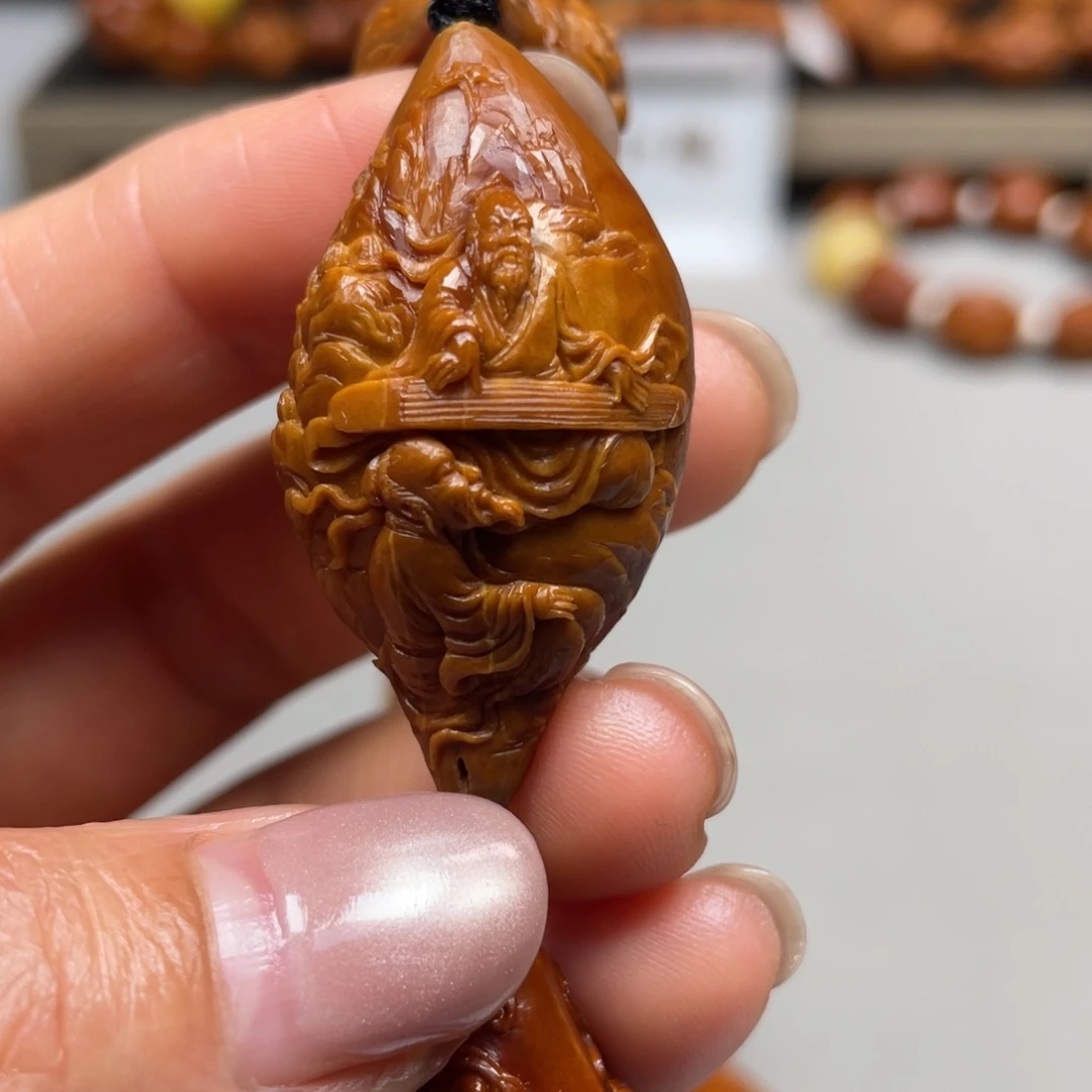 橄榄核吊坠订觅知音，没有现货，需定制