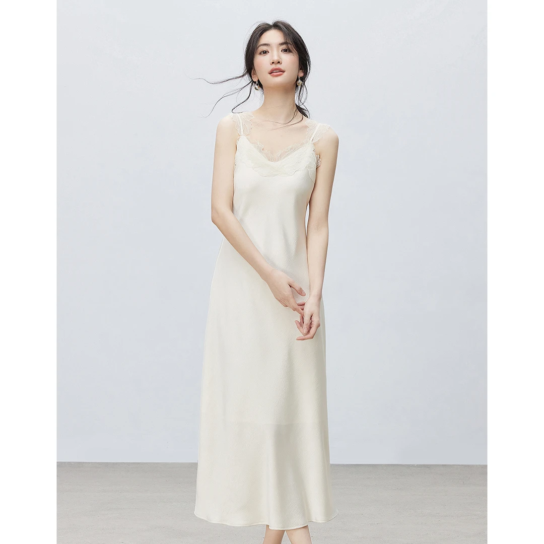 【林一专属】朗文斯汀设计感蕾丝拼接精致连衣裙DTYL5204A18495