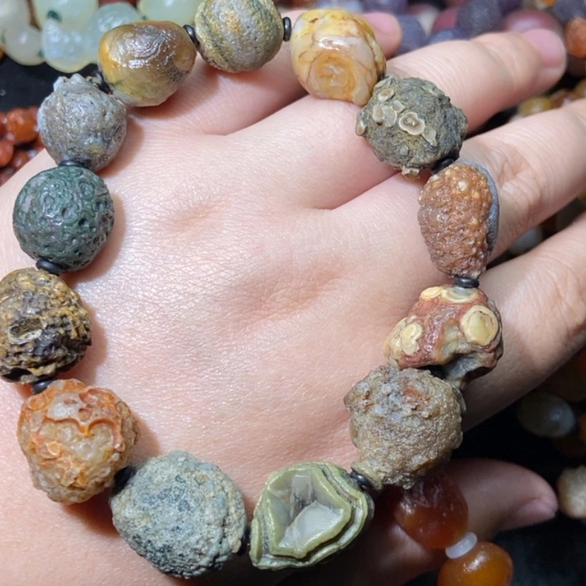 【闪购商品】玛瑙/玉髓项圈合金s****王