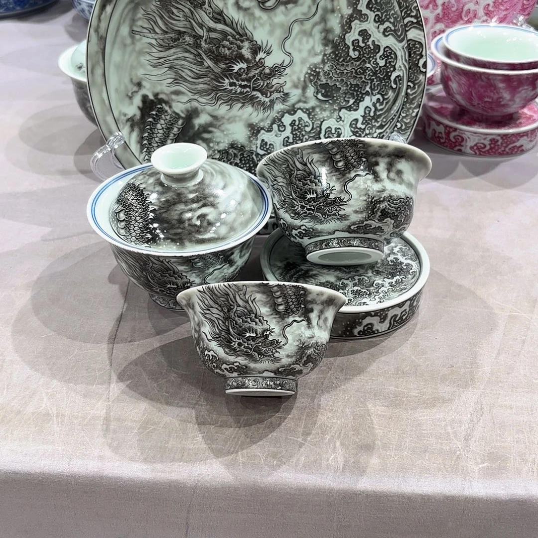 搞***人瓷片景德镇陶瓷博物有限公司