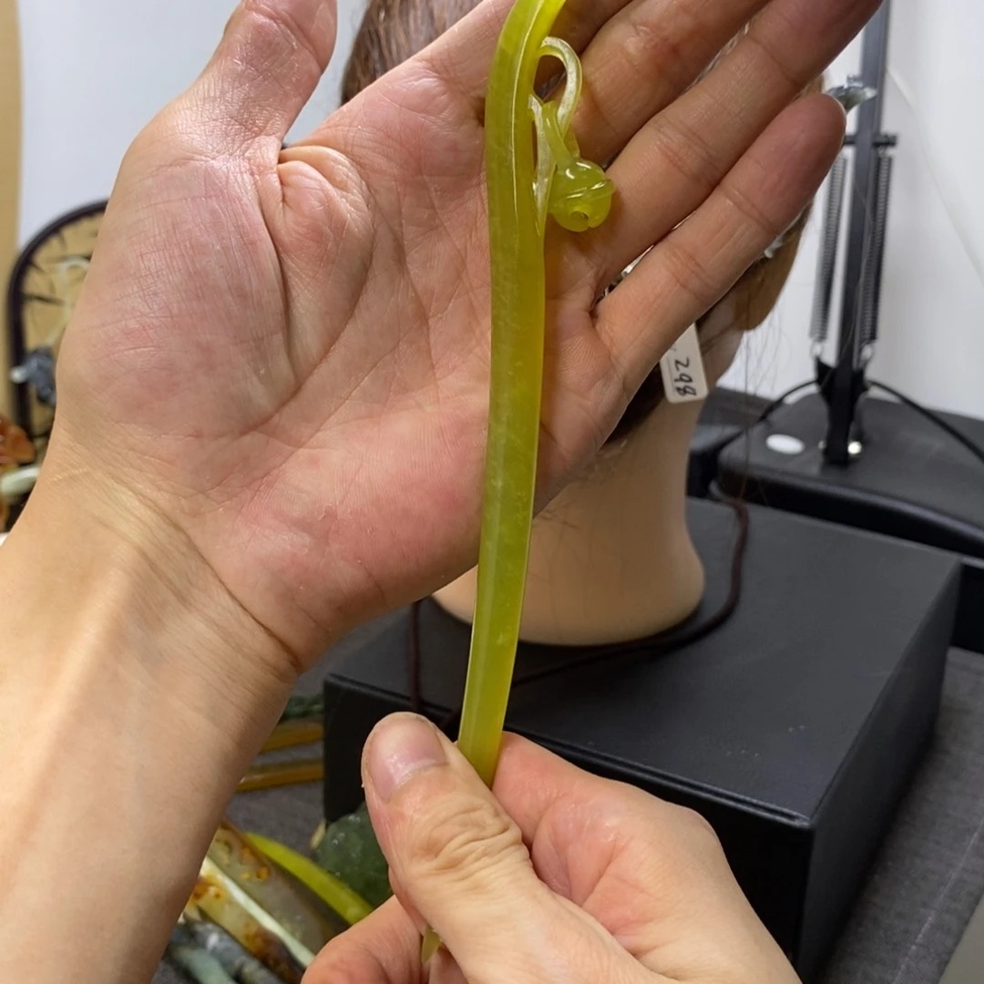 岫玉发簪未镶嵌月*秋铃铛