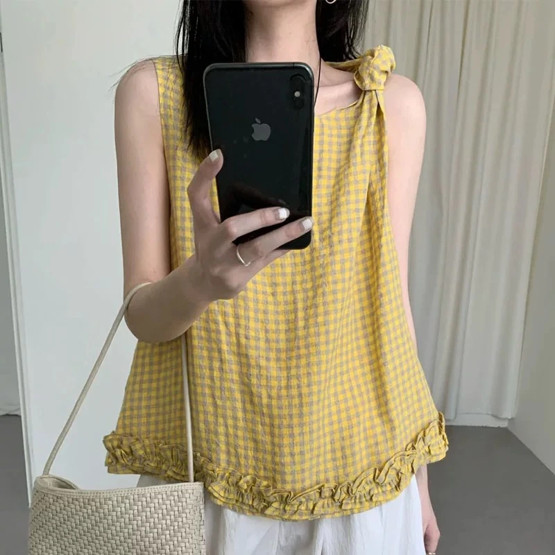 蛋娘专属——小清新黄色格子花边下摆背心上衣女