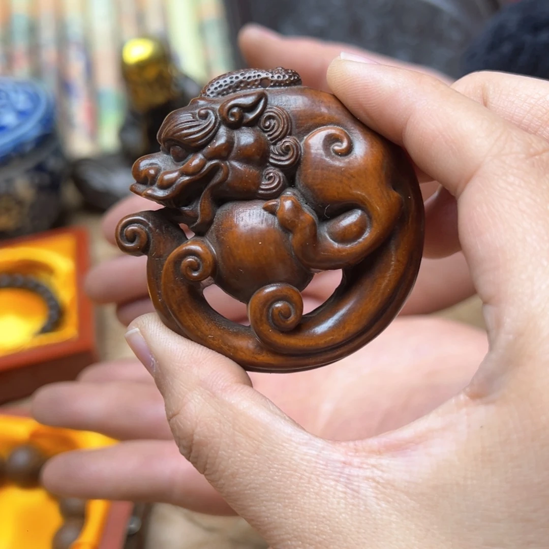 大叶紫檀（黑酸枝木类）